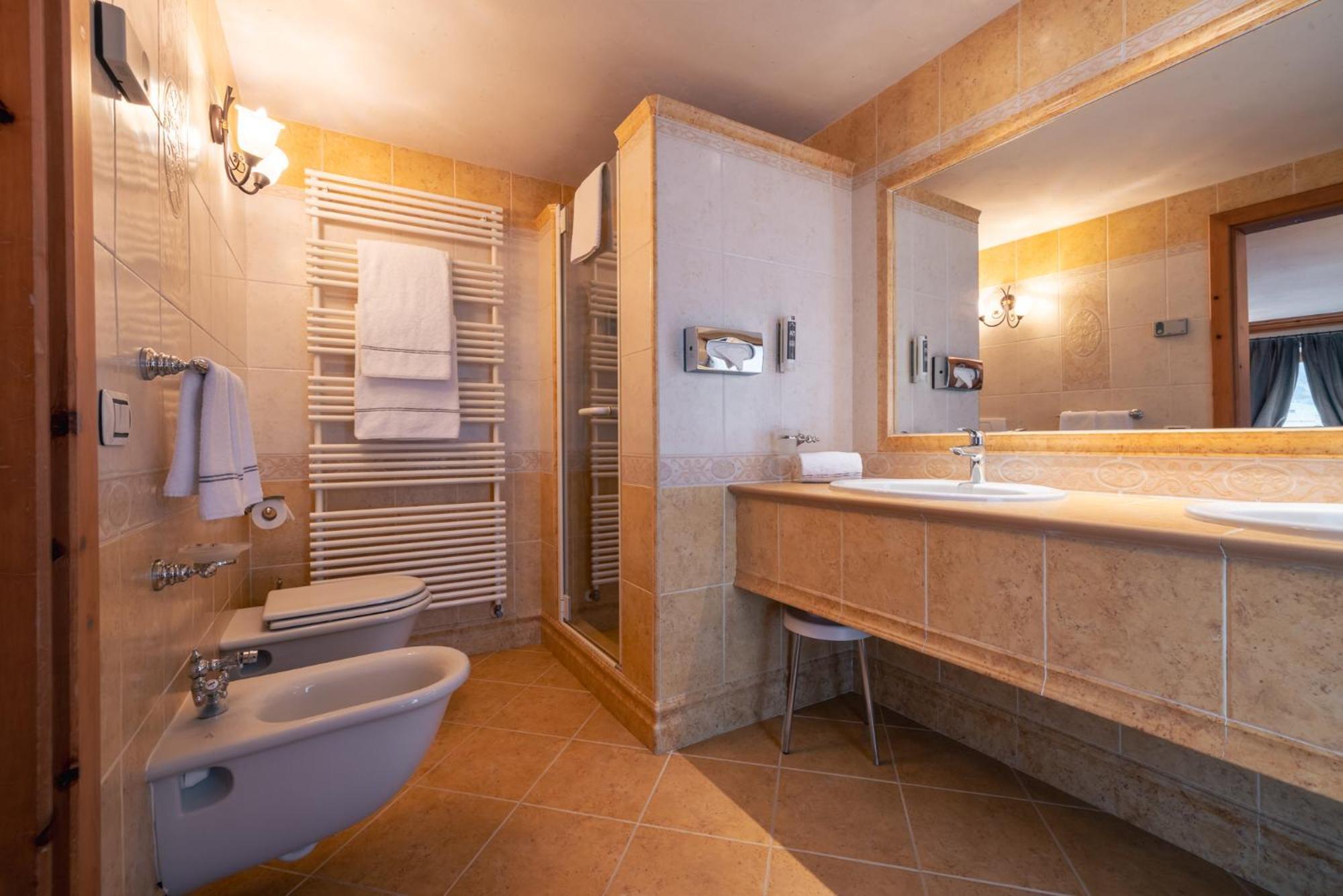 Hotel Spol - Adults Only Livigno Esterno foto